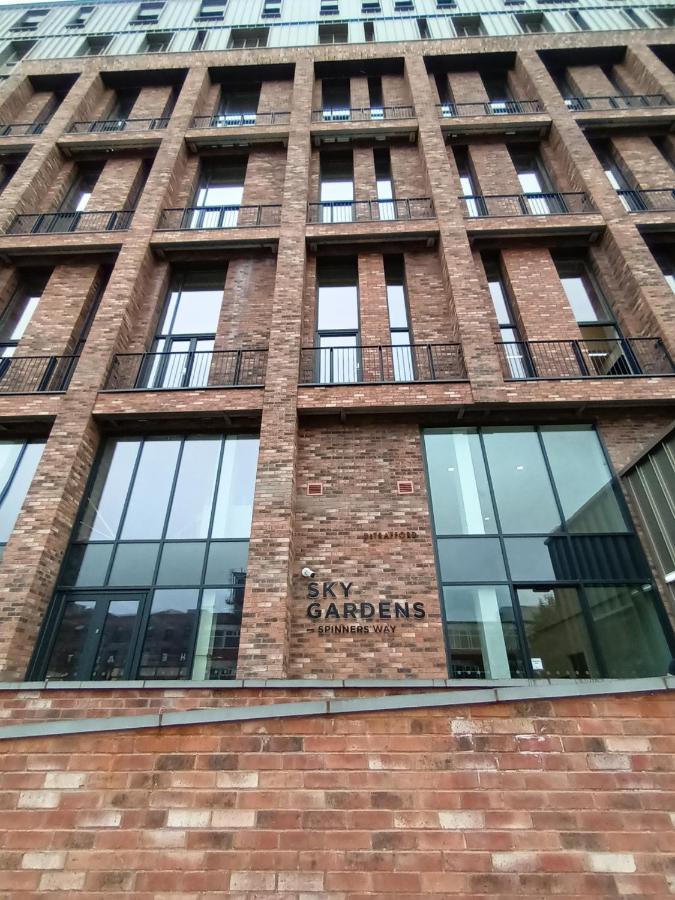 Luxury New Built Split-Level Flat With Rooftop Gardens Access Manchester Exterior photo