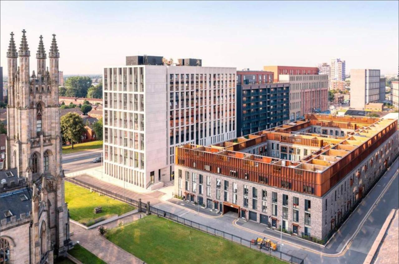 Luxury New Built Split-Level Flat With Rooftop Gardens Access Manchester Exterior photo