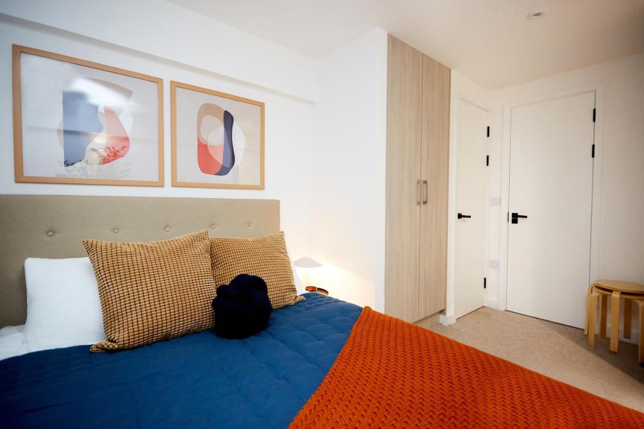 Luxury New Built Split-Level Flat With Rooftop Gardens Access Manchester Exterior photo